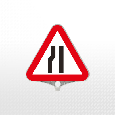 ZT775 - PPC BLANK REFLECTIVE TRIANGULAR TRAFFIC SIGN BOADRD 